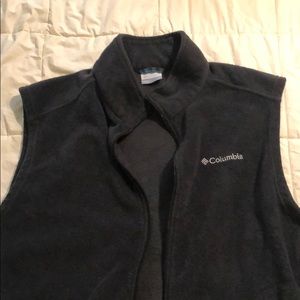 Columbia charcoal vest